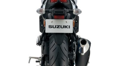 2017 Suzuki SV650 rear unveiled at EICMA 2015