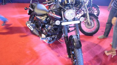 Bajaj Avenger 220 Street front at APS 2015