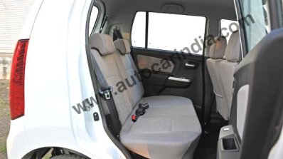 Maruti Wagon R AMT rear seat legroom photo