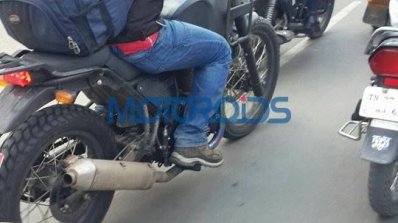 Royal Enfield Himalayan foot-rest position spied