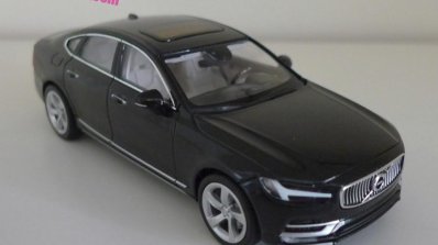 Volvo S90 Onyx Black front three quarter top scale model snapped