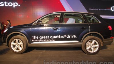 2016 Audi Q7 side (1) launched in India