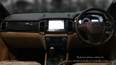 2016 Ford Endeavour 3.2L AT dashboard (1) snapped