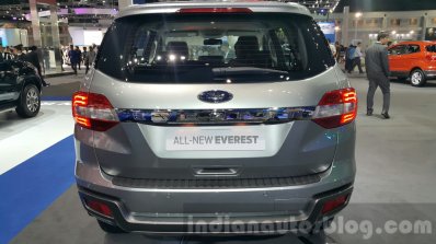 Ford Endeavour posterior at 2016 Thailand Motor Expo