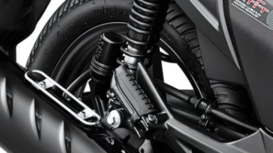 2016 Hero Hunk (facelift) black silencer guard