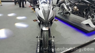 2016 Honda CBR500R front at the 2015 Thailand Motor Expo