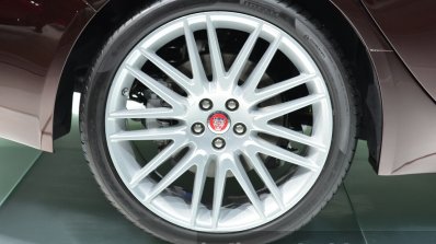 2016 Jaguar XF wheels at the 2015 Shanghai Auto Show
