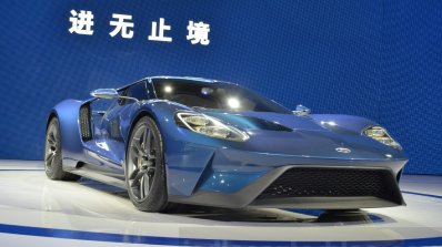 2017 Ford GT front three quarters at 2015 Shanghai Auto Show