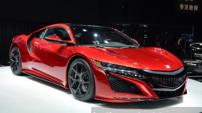 Acura NSX front three quarters at 2015 Shanghai Auto Show