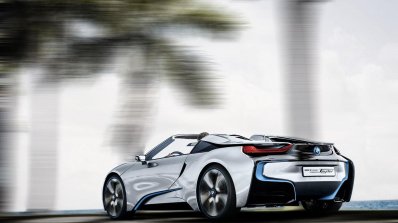 BMW i8 Spyder concept rear quarter