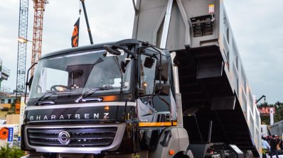BharatBenz 3143 front quarter left at EXCON 2015