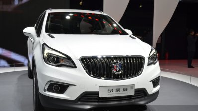 Buick Envision face at the 2015 Shanghai Auto Show