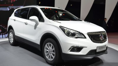 Buick Envision front three quarters at the 2015 Shanghai Auto Show