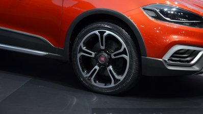 Fiat Ottimo Cross wheels at 2015 Shanghai Auto Show
