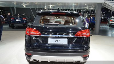 Haval H7 rear at the 2015 Shanghai Auto Show