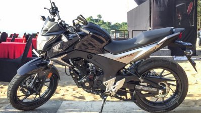 Faired Honda Cb Hornet 160 First Look Price Amp Features