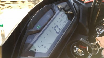 Honda CB Hornet 160R orange with stickering digital instrument console launched