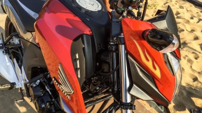 Honda CB Hornet 160R orange with stickering headlamp cowl launched