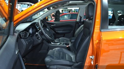 MG GS interior at 2015 Shanghai Auto Show