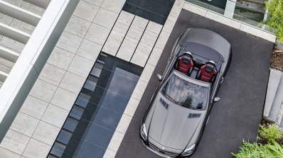 Mercedes-Benz-SLC-top-view