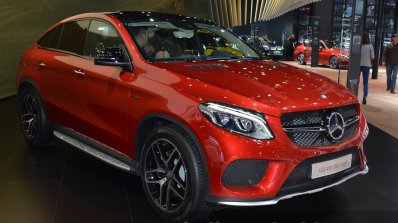 Mercedes GLE 450 AMG Coupe front three quarters at 2015 Shanghai Auto Show.JPG