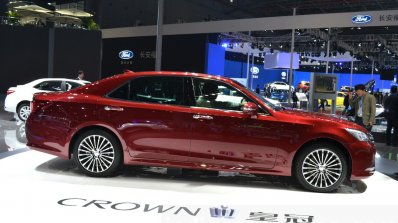 Toyota Crown side at 2015 Shanghai Auto Show