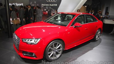 2016 Audi A4 front three quarters at Auto Expo 2016