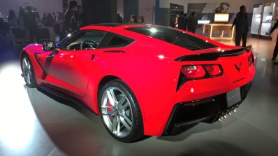 2016 Chevrolet Corvette Stingray rear three quarters left side