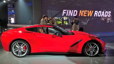 2016 Chevrolet Corvette Stingray side profile