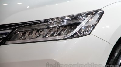 2016 Honda Accord Hybrid headlamp at the Auto Expo 2016