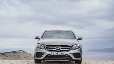 2016 Mercedes E-Class E 400 4MATIC front selenit grey magno