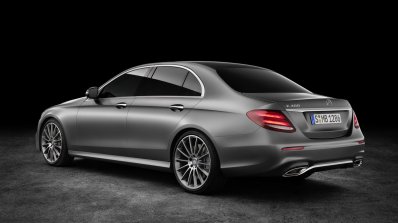 2016 Mercedes E-Class E 400 4MATIC rear three quarters studio image selenit grey magno