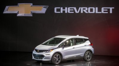 2017 Chevrolet Bolt CES 2016 unveiling