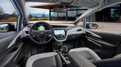 2017 Chevrolet Bolt interior