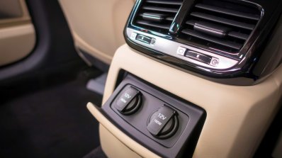 2017 Genesis G90 rear charger sockets