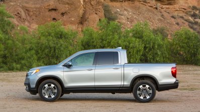 2017 Honda Ridgeline side profile