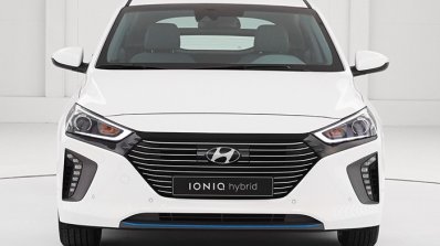 Hyundai Ioniq hybrid front