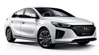 Hyundai Ioniq hybrid front three quarters right side