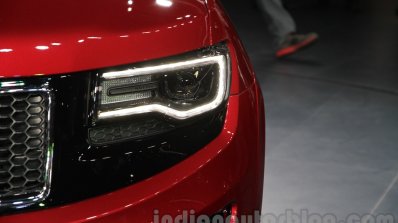 Jeep Grand Cherokee SRT headlamp at Auto Expo 2016