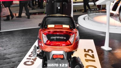 Mahindra Gusto 125 rear at Auto Expo 2016