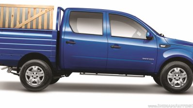 Mahindra Imperio Double Cab side loaded