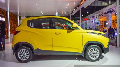 Mahindra KUV100 Yellow side at Auto Expo 2016