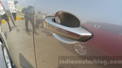 Mahindra KUV100 door handle