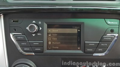 Mahindra KUV100 music system display first drive review