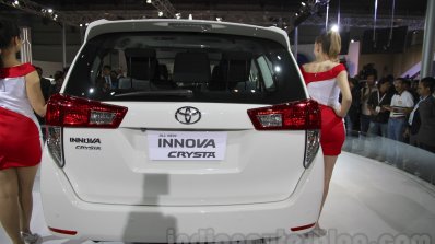 Toyota Innova Crysta rear at Auto Expo 2016
