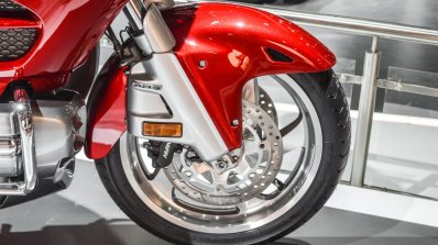 2016 Honda Goldwing alloy wheel at Auto Expo 2016