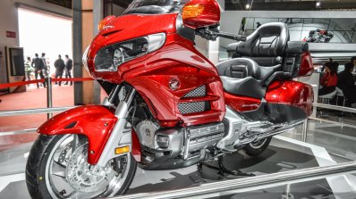 2016 Honda Goldwing front quarter at Auto Expo 2016