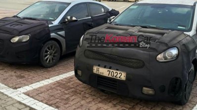 2016 Hyundai Accent and Kia Niro spied