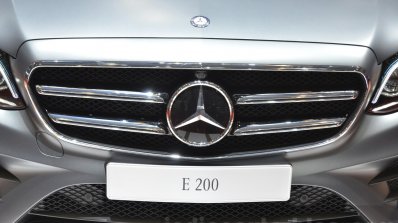 2016 Mercedes E Class (W213) grille at the Geneva Motor Show Live