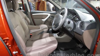 2016 Renault Duster facelift front seat Auto Expo 2016